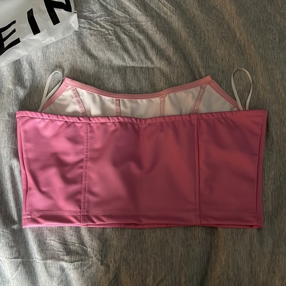 Pink crop top - Picture 2 of 2
